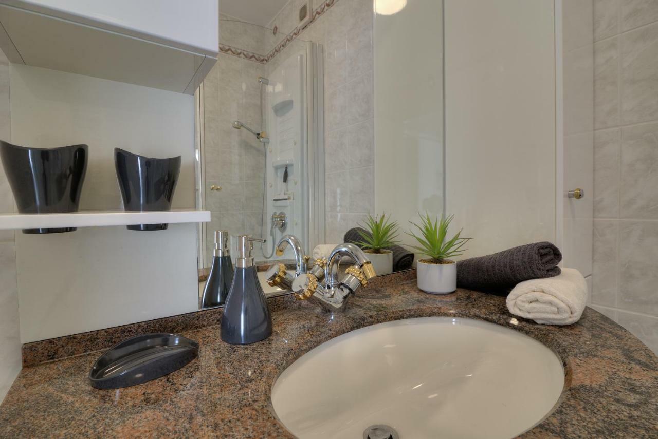 Apartment Barbara เซนญ์ ภายนอก รูปภาพ