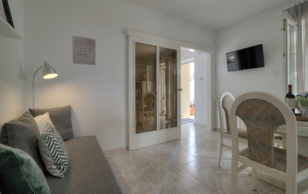 Apartment Barbara เซนญ์ ภายนอก รูปภาพ